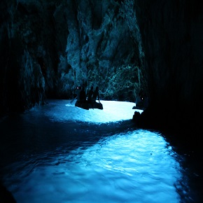 Blue cave vis antropoti yachts croatia 290x290