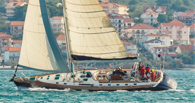 BENETEAU-62-luxury-sailing-antropoti-yacht-concierge